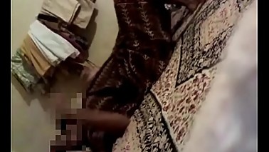 SHONU DESI WIFE DURING HER COLLEGE DAYS SLIM INDIAN MASTURBATING